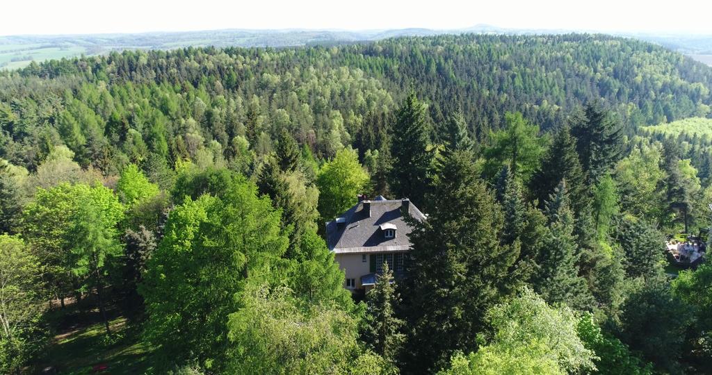 Villa Augustusberg Petrovice  Esterno foto