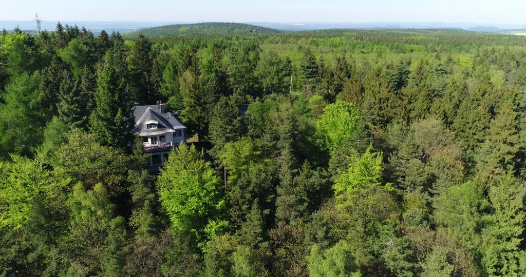 Villa Augustusberg Petrovice  Esterno foto